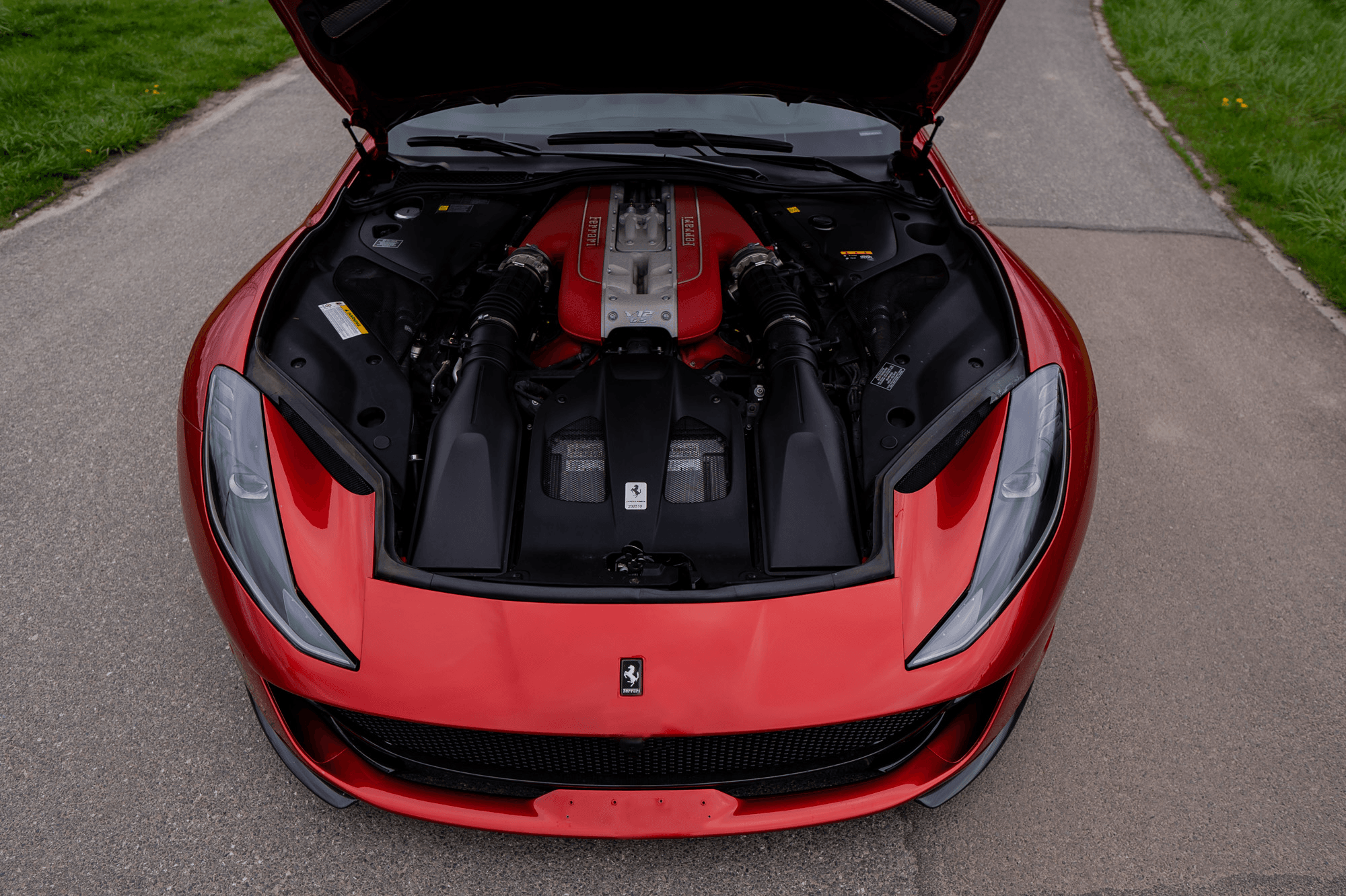 Wypożyczalnia premium – auta sportowe i luksusowe – która?