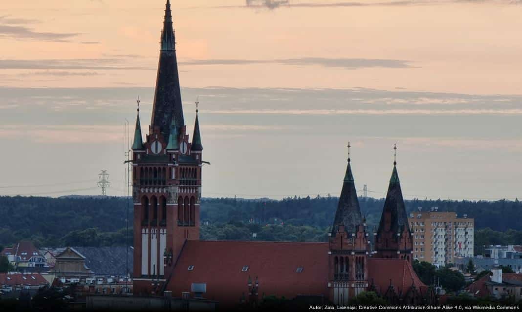 Seniorzy w Olsztynie ostrzegani przed nieuczciwymi sprzedawcami